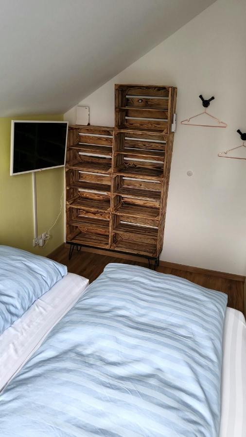 Seehaus Pippa Mit Sauna And Whirlpool Direkt Am See Mucheln Buitenkant foto
